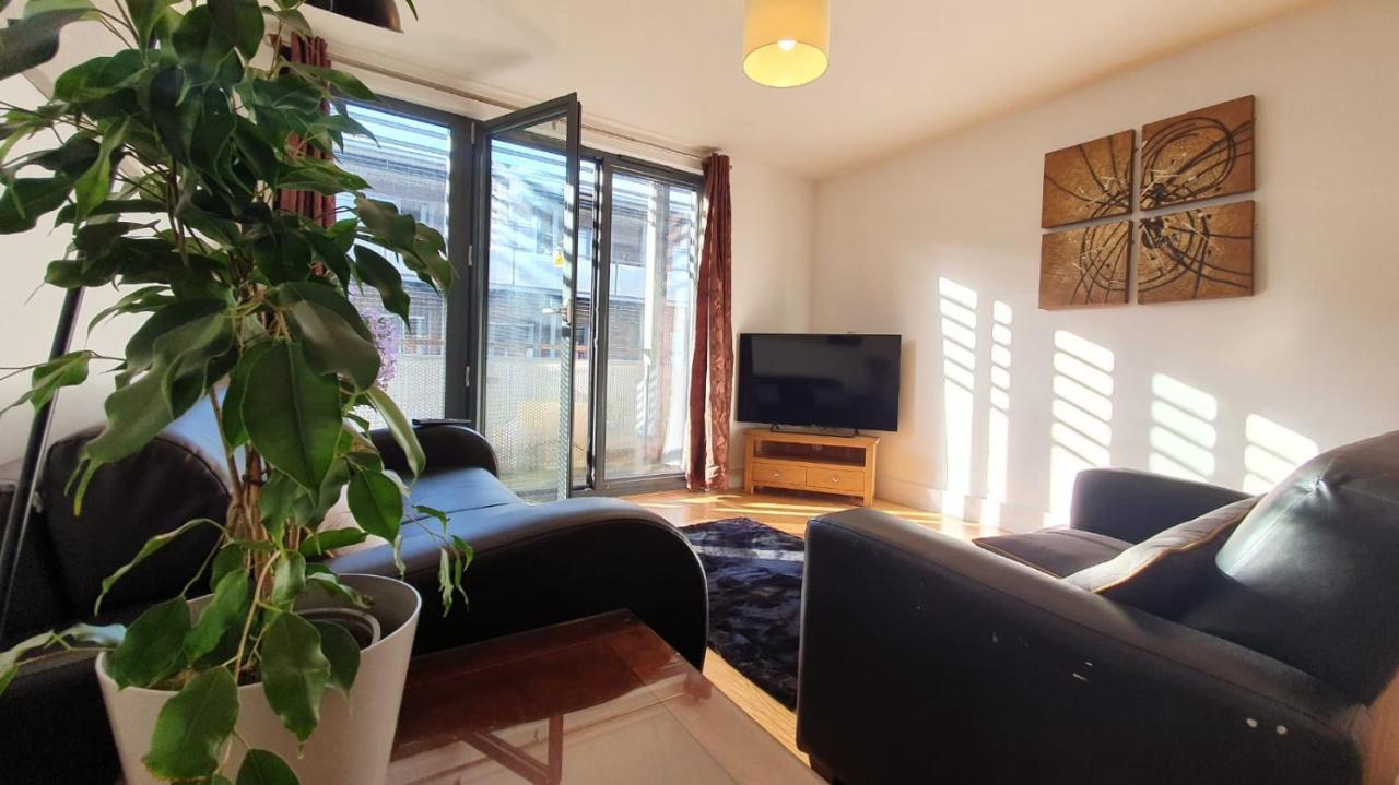 Modern Arcadian Centre Apartment 2 Bed / Balcony Birmingham Exterior photo
